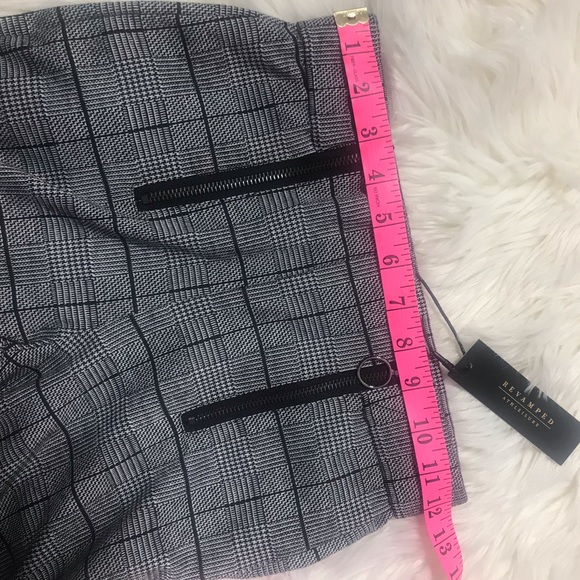 Black/grey patterned pants - Picture 9 of 11